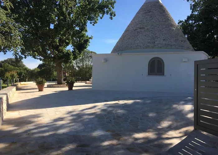 Il Trullo Di Alice E Chiara * Сельва-ди-Фазано